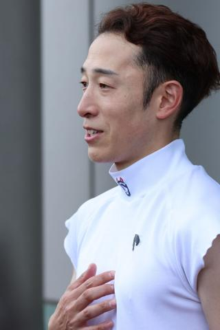 藤岡佑介騎手が1レース終了後、弟の康太騎手への思い語る「少しずつ気持ちの整理がついてきました」