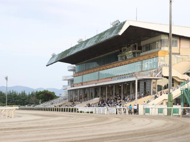 【水沢・金杯結果】ラヴェイが重賞初制覇