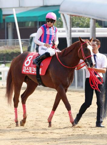 【注目馬動向】ジャスパークローネがリヤドダートスプリントの招待を受諾　昨年4着のリベンジへ