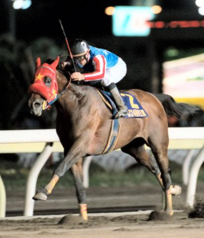 船橋競馬の名伯楽・岡林光浩調教師が3月31日付で引退　帝王賞Vのマキバスナイパーなど地方重賞30勝