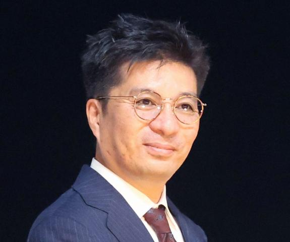 【セレクトセール】フォーエバーヤングの弟!藤田晋氏がレイデオロ産駒の牡馬を3億円で落札!