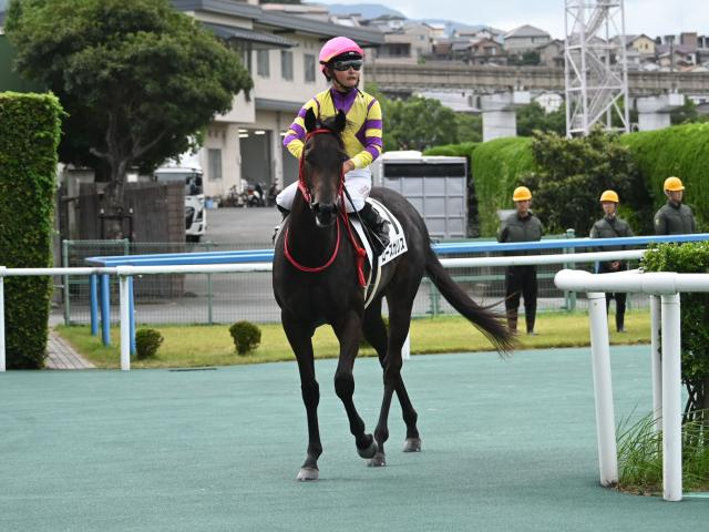 【2歳未勝利小倉1Rレース後コメント】ローズカリス田口貫太騎手ら