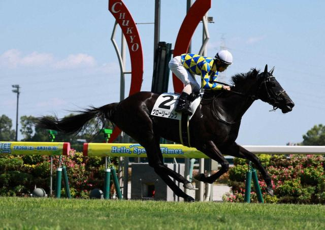 【中京8R】3歳牝馬グローリーリンク　芝1600メートルでレコードV　北村友「強かったです」