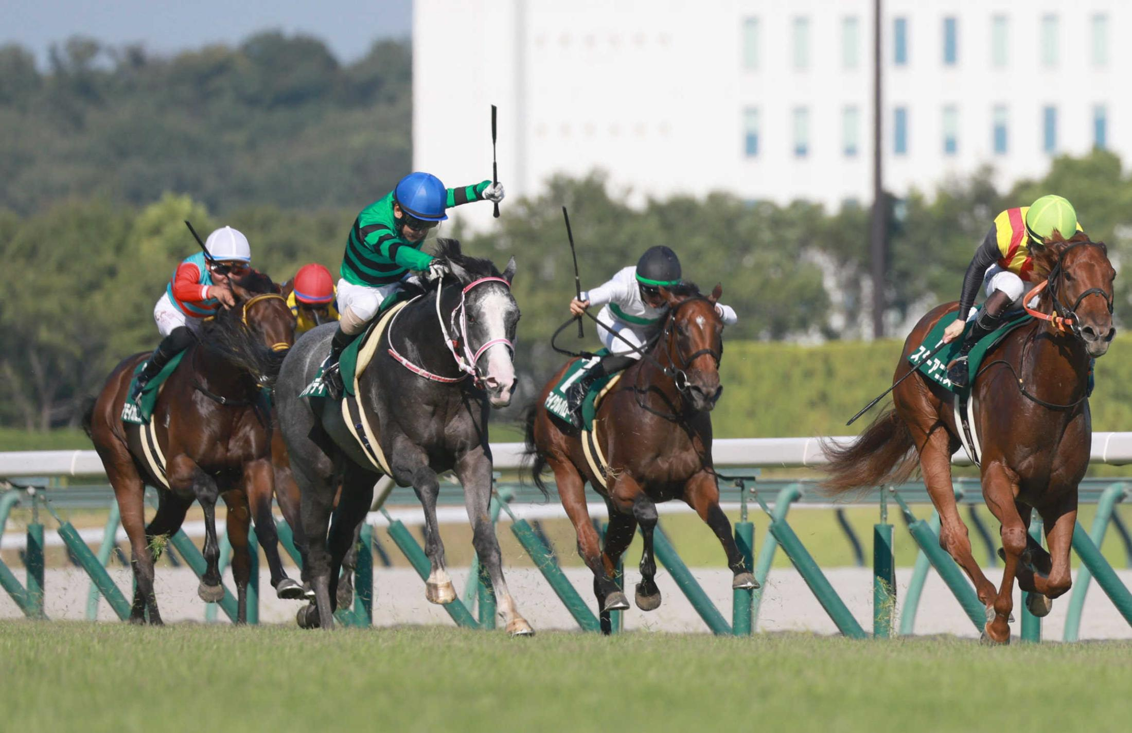 【中京２歳Ｓ】キャンディードが初代王者に　２歳レコード１分１９秒４でＶ　絶好調北村友「十分手応えがあった」