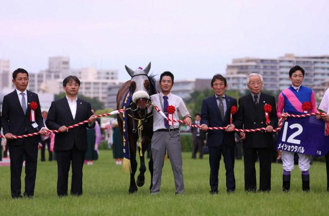 松本好雄オーナー死去…競馬を愛し成し遂げた「“ばか”でないとできない」偉業
