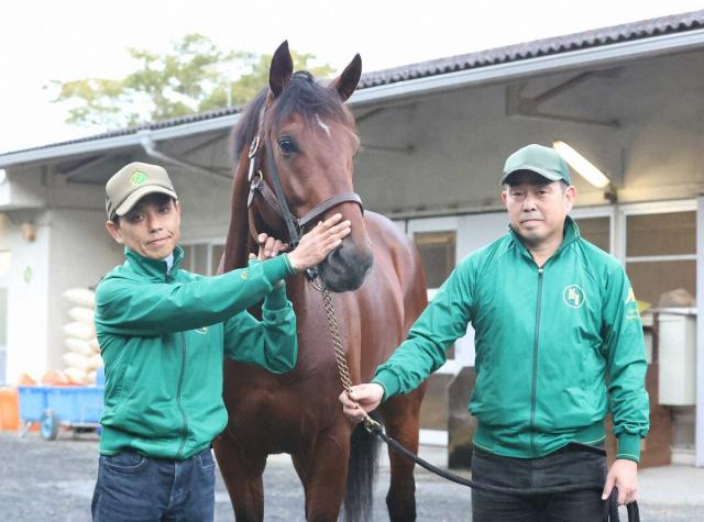 上村洋行師がJRA通算200勝達成「全ての馬をファンの皆さまが応援してくださるので本当にありがたい」