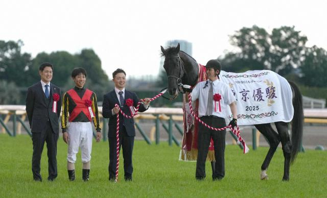 仏遠征明けダービー馬クロワデュノールは北村友でジャパンC参戦　態勢が整わなければ有馬記念へ　香港辞退