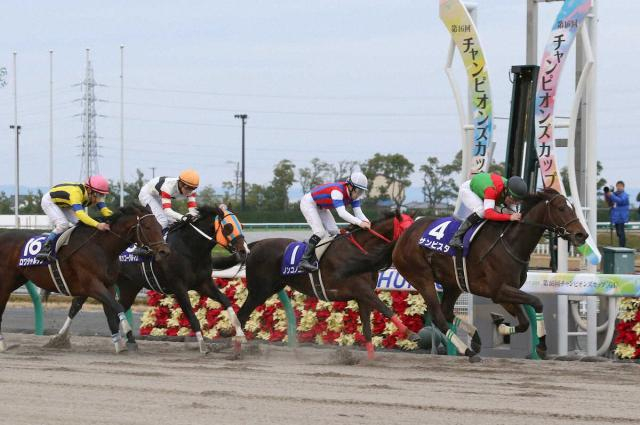 【追憶のチャンピオンズC】15年サンビスタ　名調教師も絶叫!　牝馬劣勢の一戦を制した隠れた名牝