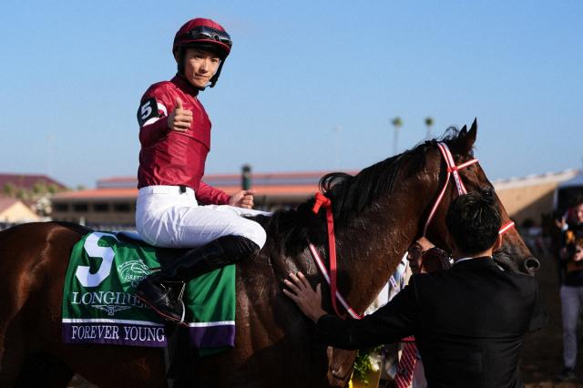 関西競馬記者クラブ賞はフォーエバーヤング　矢作師「こんな喜びはない」