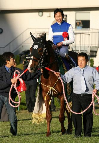 ダイワメジャー死す…25歳　老衰のため　G1・5勝　産駒も活躍「丈夫で元気」「驚いています」