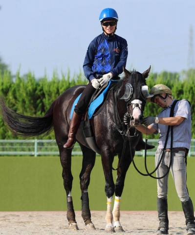 【アブダビゴールドC】初代王者に輝いたシュトラウスのモレイラ騎手「とても素晴らしい」1着賞金60万米ドル獲得　