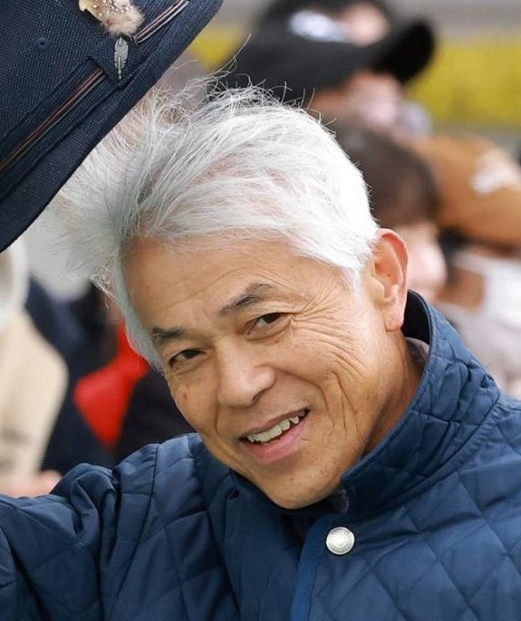 調教師ラストデーで国枝師が管理するチャーリーが大勝　鞍上のルメールも「いい思い出がたくさんあります」