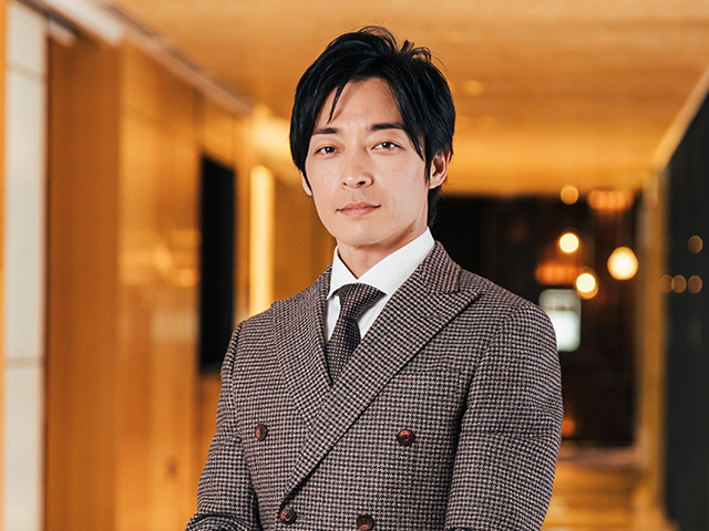 【弥生賞回顧】ちゃんと歩けないくらい後ろ脚が使えないのに──ポテンシャルだけで勝ち切った弥生賞、勝利の決め手はバステールとの“話し合い”!?