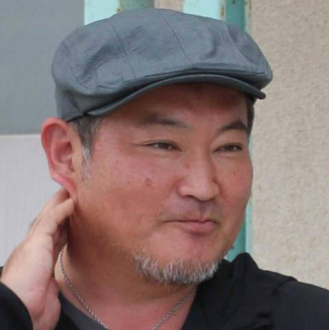 【浦和競馬】不動の南関リーディングトレーナー・小久保智調教師が通算2200勝