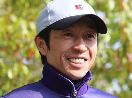 武豊が40年連続重賞勝利とかこれもうレジェンドに片足突っ込んでるだろ