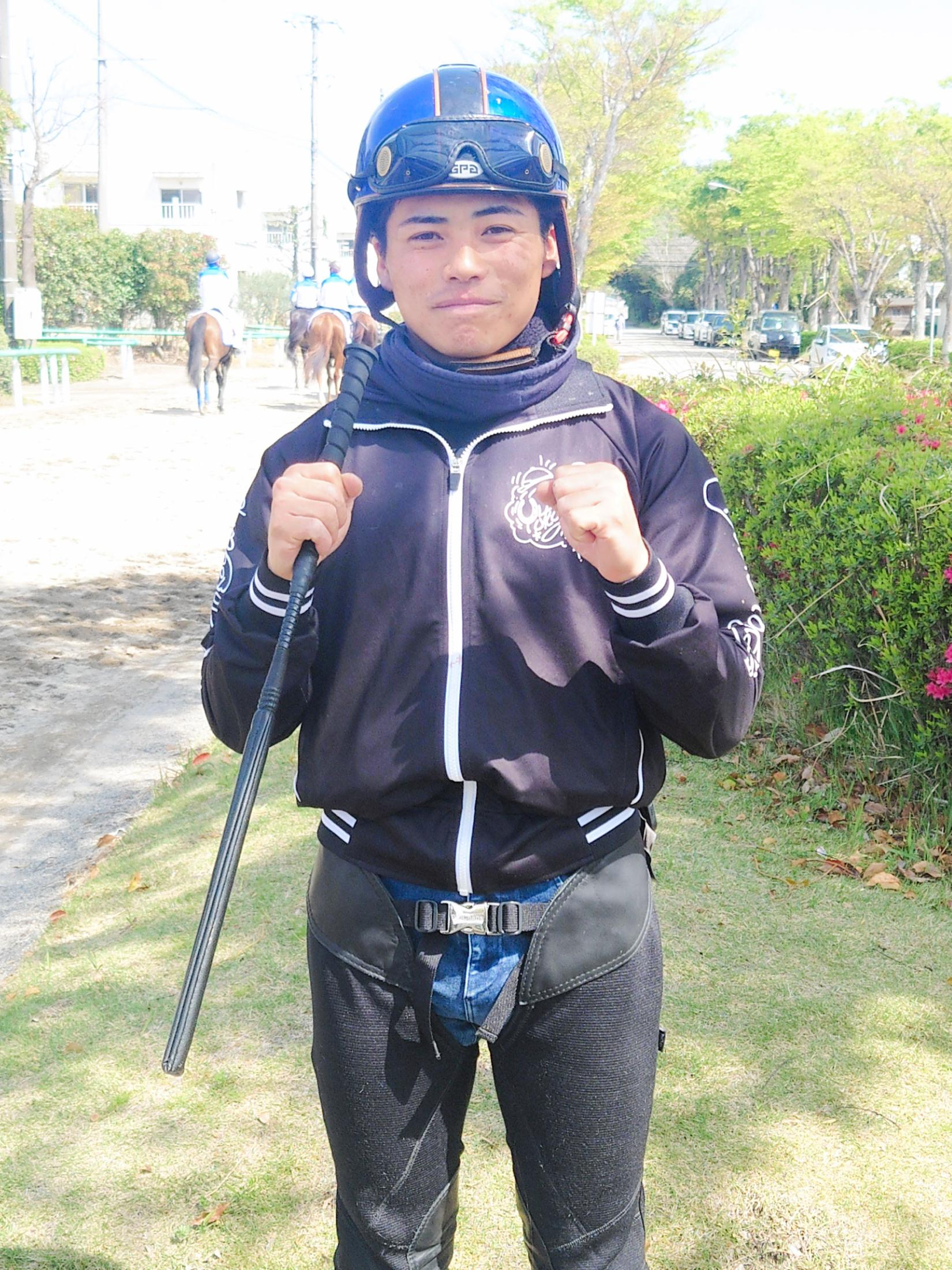 【記者メモ】“全観衆が待ったゴール”　水沼元輝騎手　ＪＧ１初騎乗はシンガリなのに大歓声で証明した「愛され力」