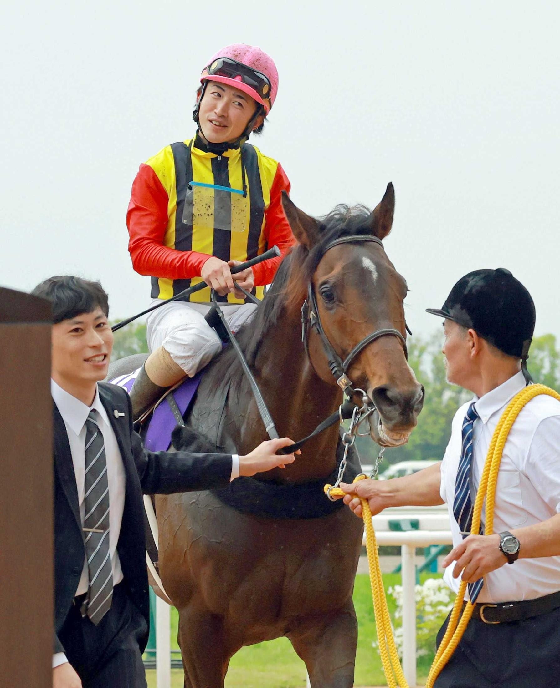 【天皇賞】ヴェルテンベルクあと一歩　単勝１２番人気２００倍超で激走　松若「もう少し細かいところでうまく乗れていたら」