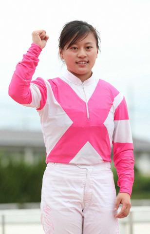 【阪神アーバン競馬プレーバック】確かな実力　塩津璃菜が初メーン競走勝利&開催日5日連続勝利