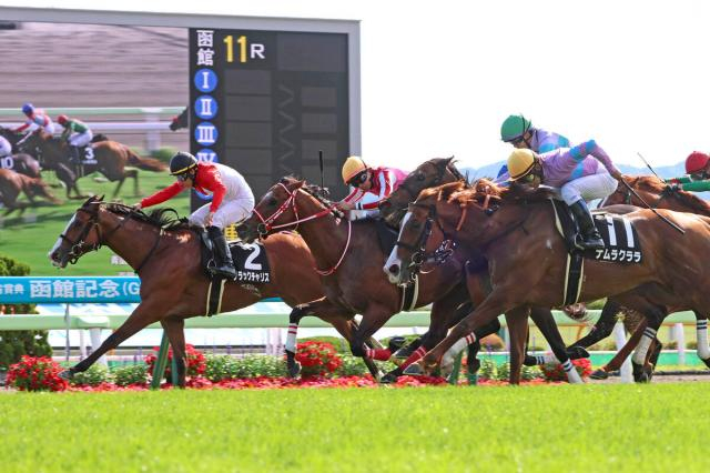 【青函S】3歳牝馬ブラックチャリスが得意の函館で鼻差の勝利　吉田隼人騎手「馬に助けられました」