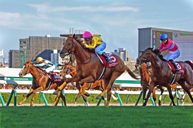 【札幌記念】古川吉洋騎手との円熟コンビでシェイクユアハートがコースレコードV　「ずっと一緒に歩んでこられてうれしい」と感無量