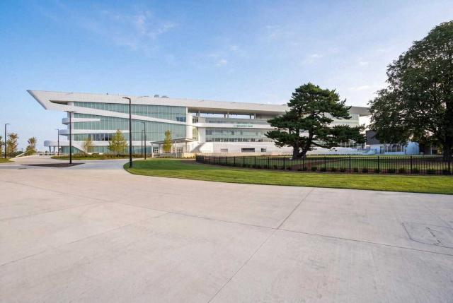 ジョッキークラブゴールドC売り上げ4億59万4000円　JRA海外馬券対象競走拡大　3連単2050円