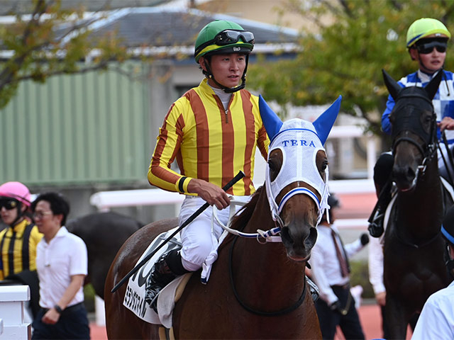 【メイクデビュー阪神5Rレース後コメント】ミランダスマイル岩田望来騎手ら